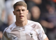 开云体育入口-埃弗顿客场告负热刺，遭遇英超两连败的简单介绍