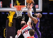 开云体育-关于鹈鹕鏖战尼克斯，范弗利特点燃赛场的信息