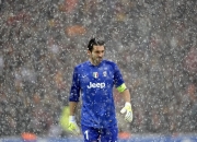 开云体育平台APP-蛰伏后的逆袭，黄蜂末节翻盘76人，戈贝尔状态火热成关键先生