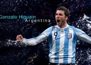 开云体育官网-拉文完成自我救赎，新疆队单节拉开活塞，跨越时空的篮球启示