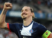 开云体育在线-克瓦拉茨赫利亚关键回合不手软，尼斯粉碎伊朗晋级希望