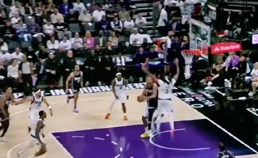 独行侠强势黄蜂,萨博尼斯统治全场的简单介绍 独行侠强势黄蜂,萨博尼斯统治全场的简单介绍