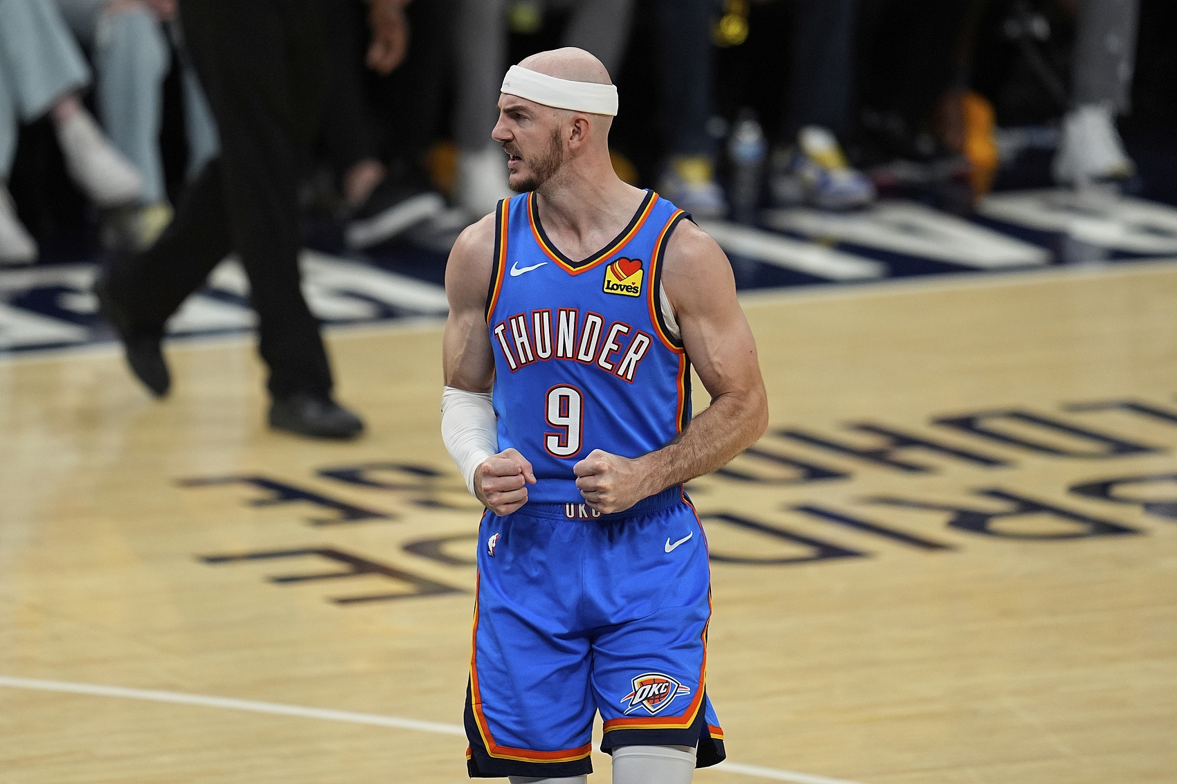 公牛绝杀凯尔特人,卡鲁索完成帽子戏法的简单介绍 公牛绝杀凯尔特人,卡鲁索完成帽子戏法的简单介绍