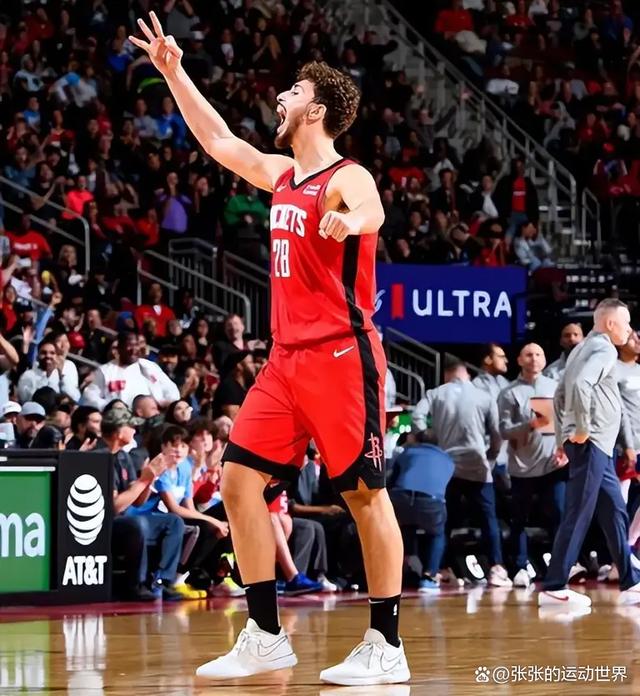 关于篮网主场失利，球队形势堪忧的信息