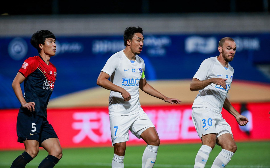 深圳佳兆业遭遇悲剧，战绩继续下滑的简单介绍