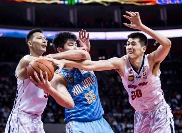 北京队绝地反击,逆转江苏队晋级季后赛 北京队绝地反击,逆转江苏队晋级季后赛