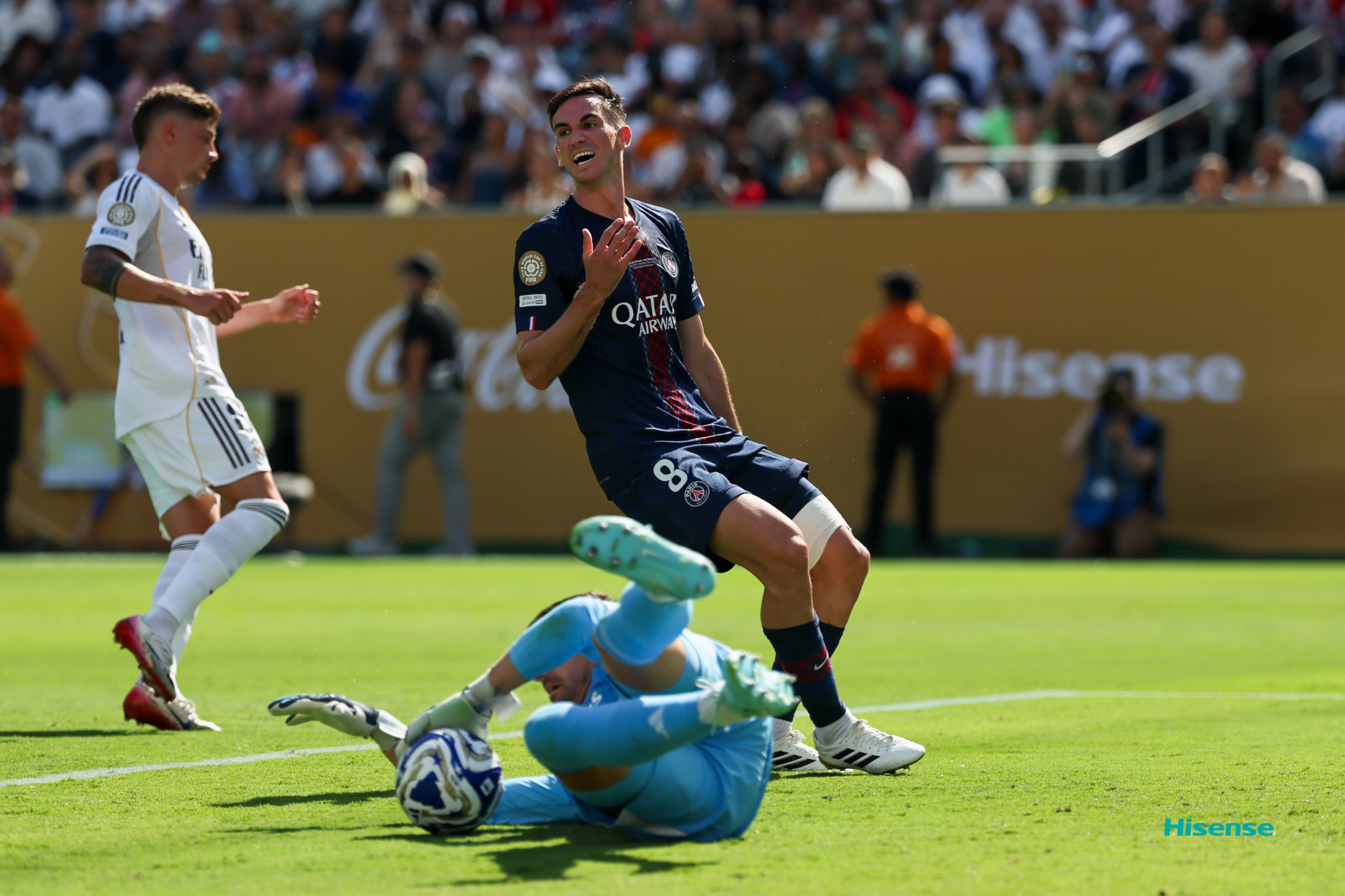 皇家社会主场大胜,追赶榜首的简单介绍 皇家社会主场大胜,追赶榜首的简单介绍