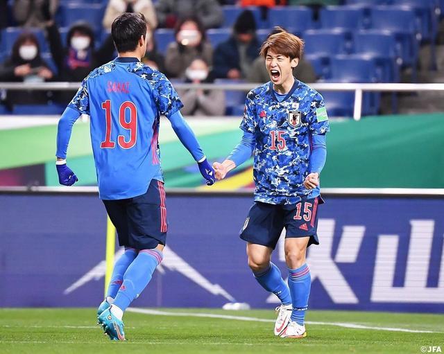 日本队轻取法国队，安赛龙带队取胜