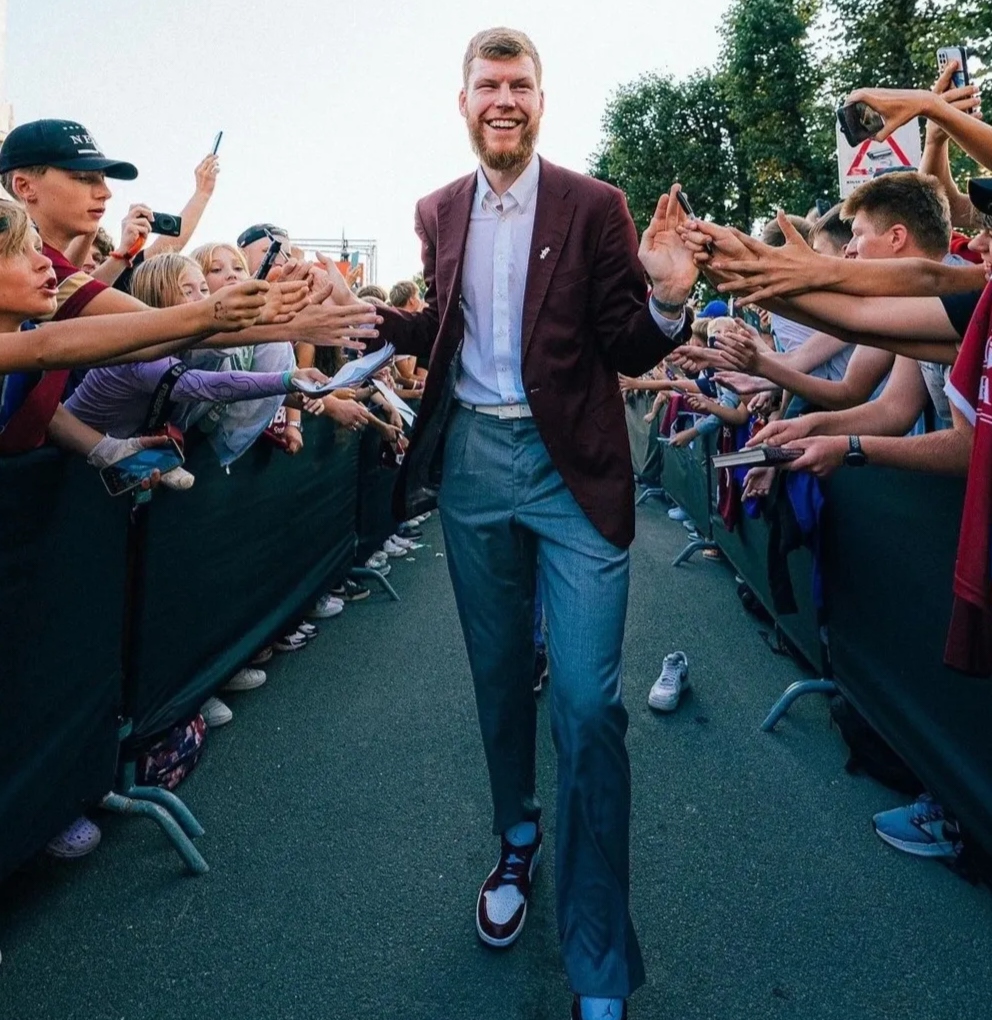 博洛尼亚想要在下一轮扭转颓势，为球队取得更好成绩的简单介绍