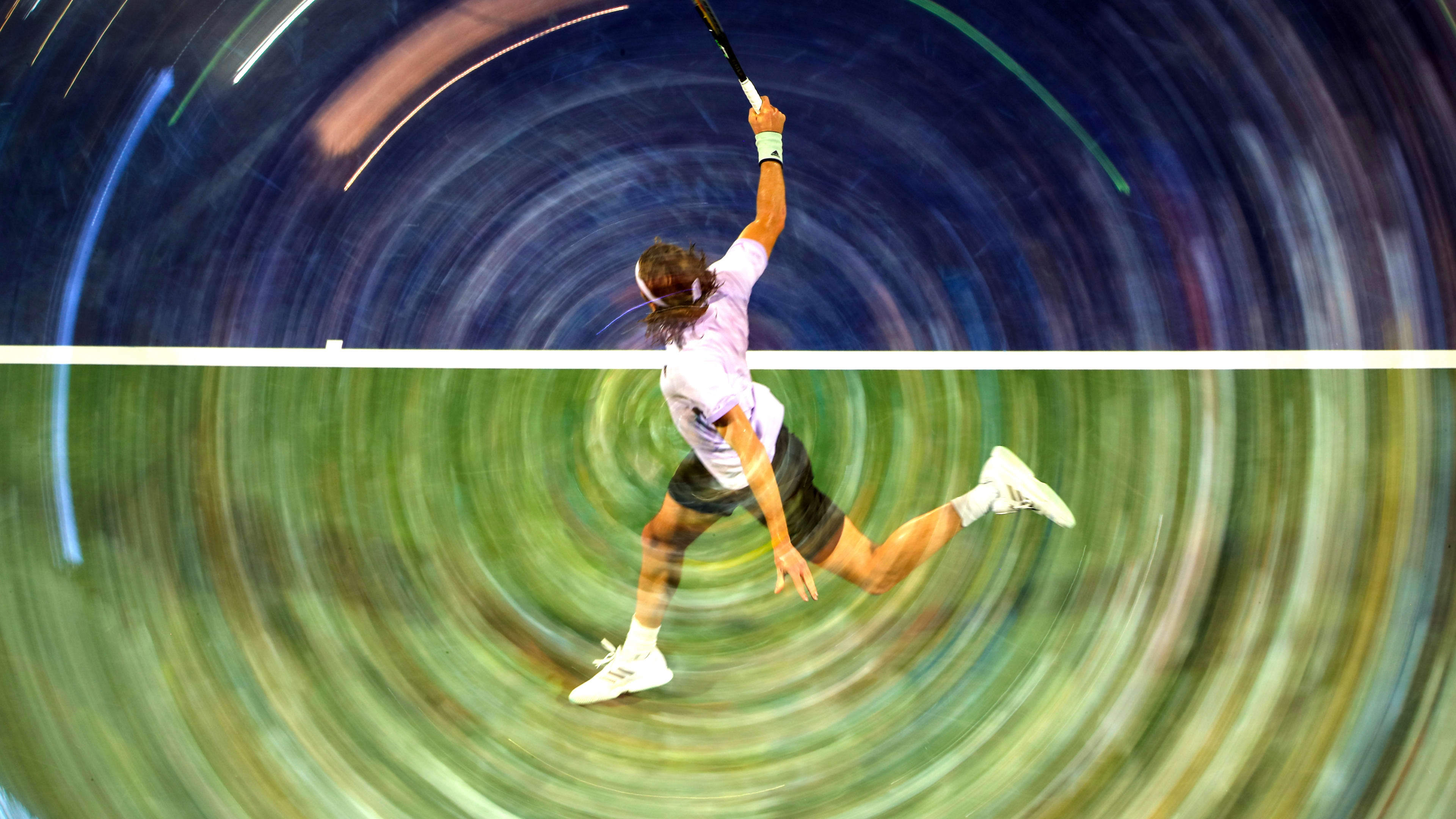 戴维斯杯完胜拉沃尔杯，西西帕斯刷新纪录的简单介绍