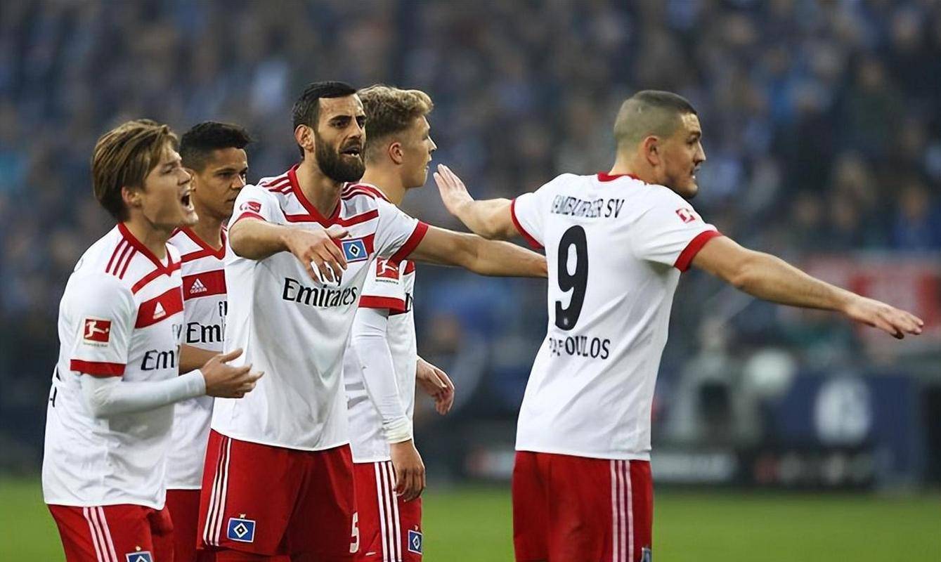 沙尔克零封对手，球队士气高涨备战下轮比赛的简单介绍