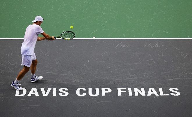 关于戴维斯杯完胜温网,兹维列夫统治全场的信息 关于戴维斯杯完胜温网,兹维列夫统治全场的信息