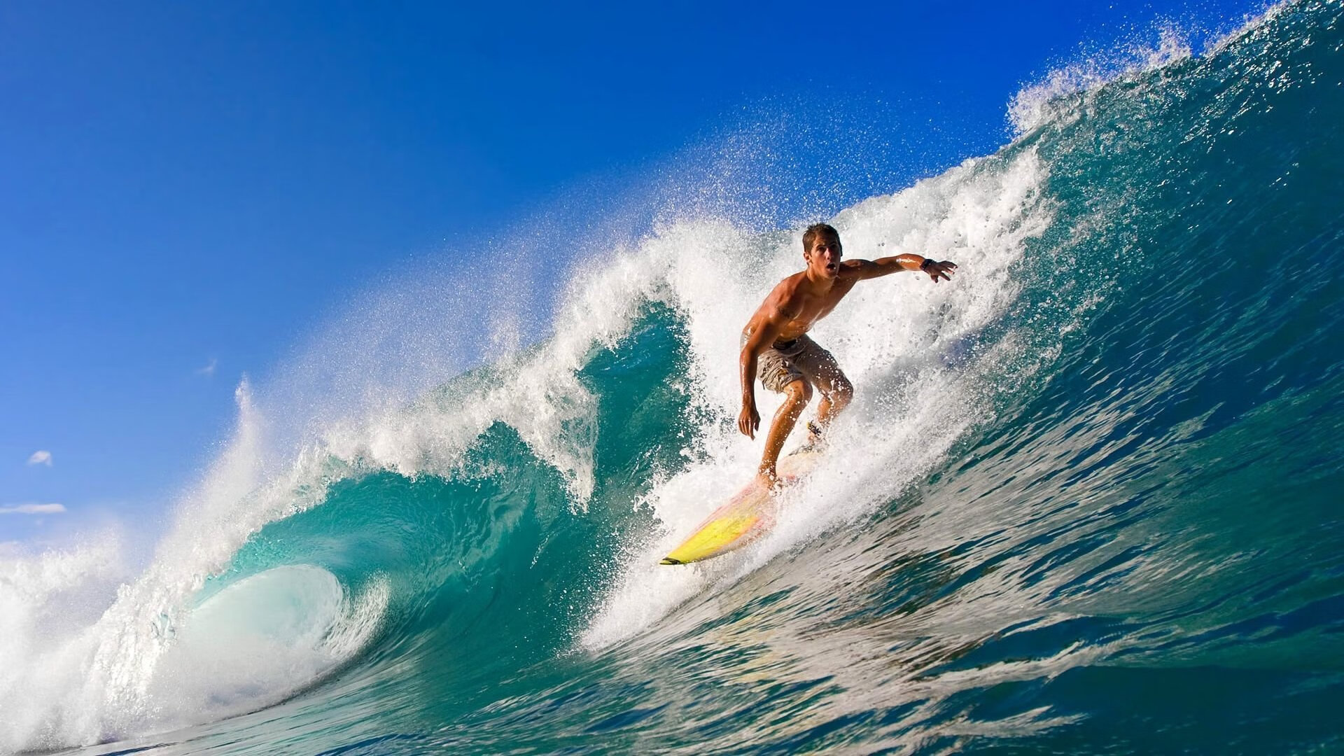 巴格达的红色龙吼，当格纳布里的闪电刺穿威尔士的千年城墙