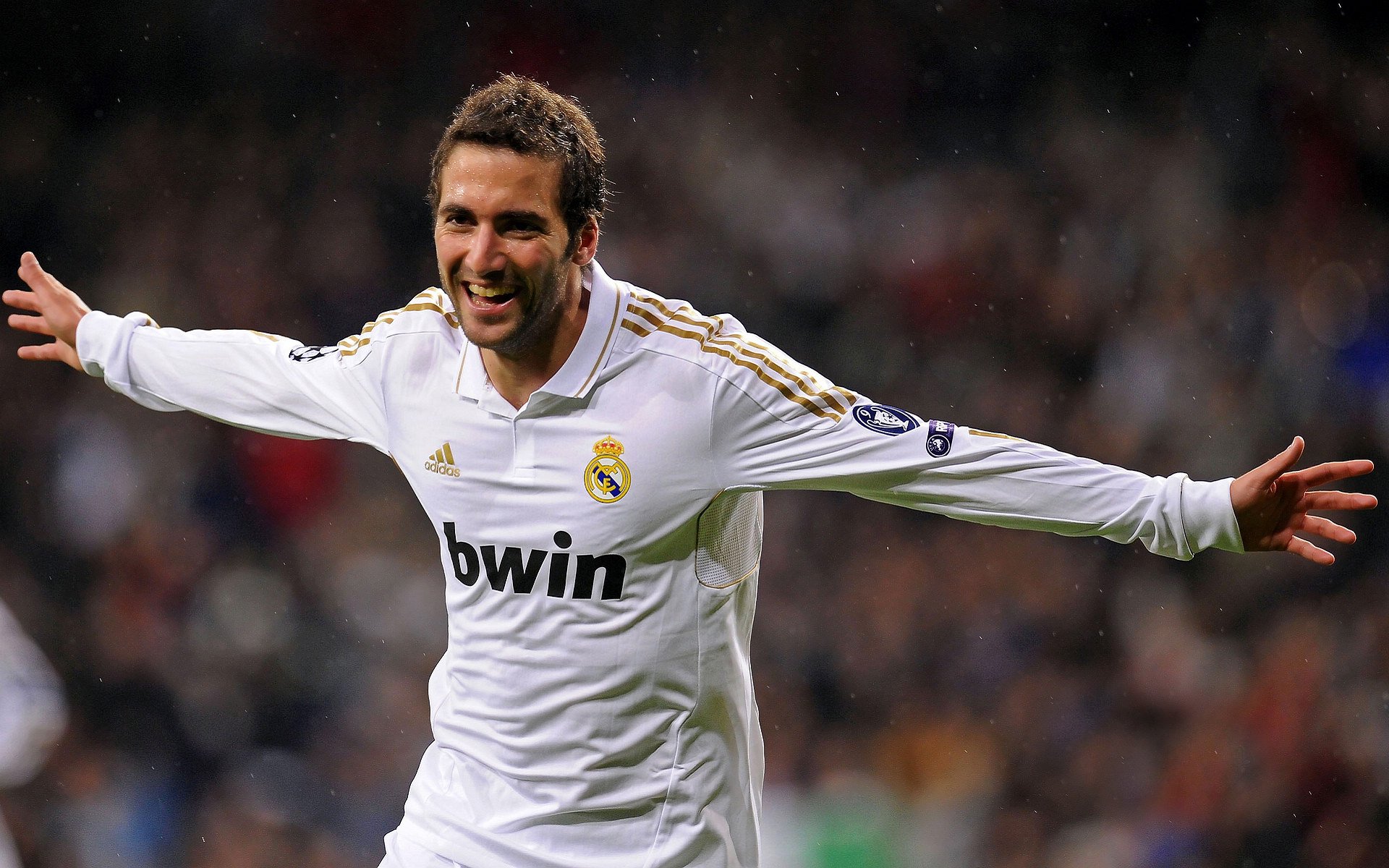 门迪单节风暴,雷恩奇兵如何撕裂勒沃库森防线,改写德甲争冠格局