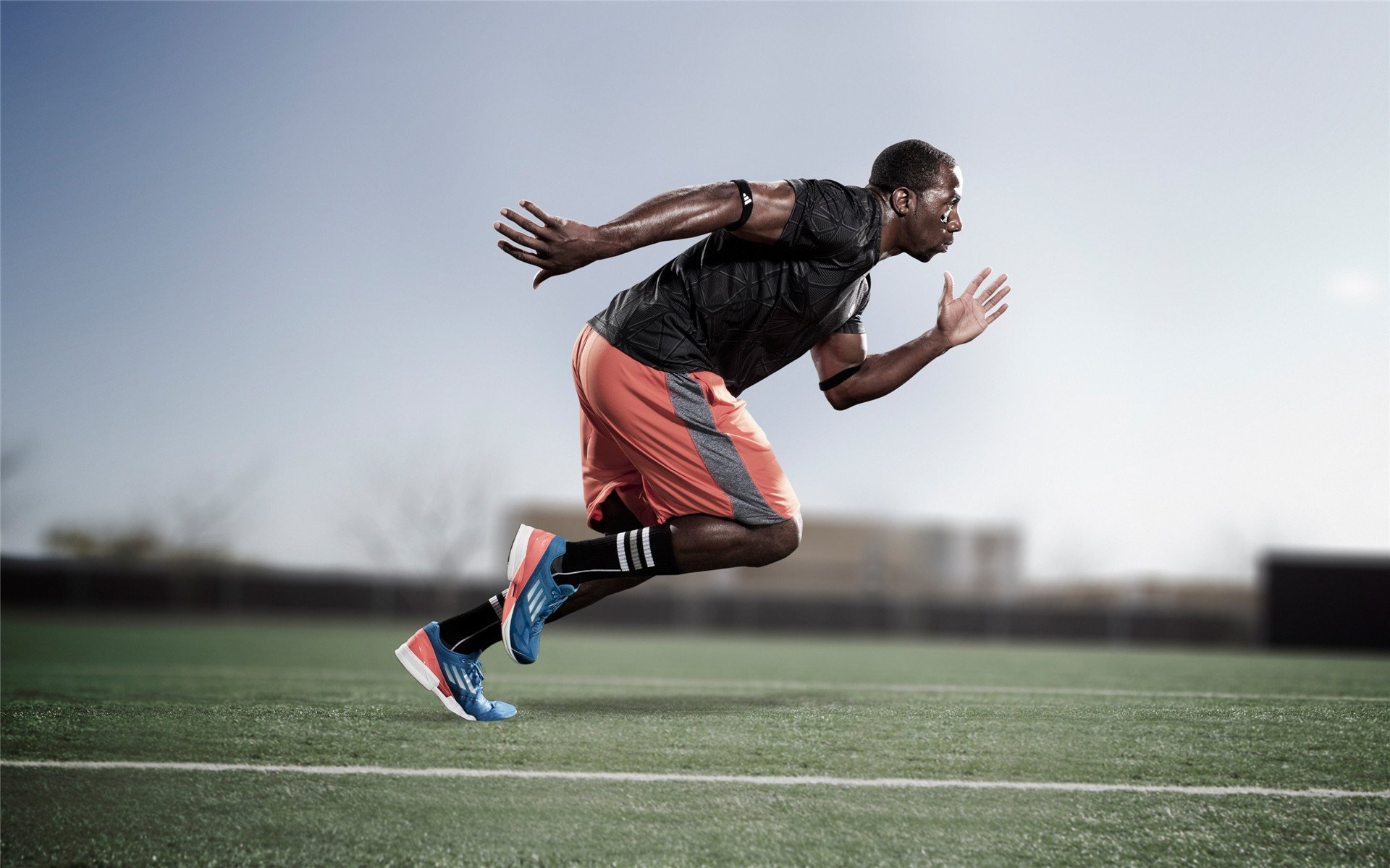 开拓者血拼新疆队,乔治贡献制胜表现