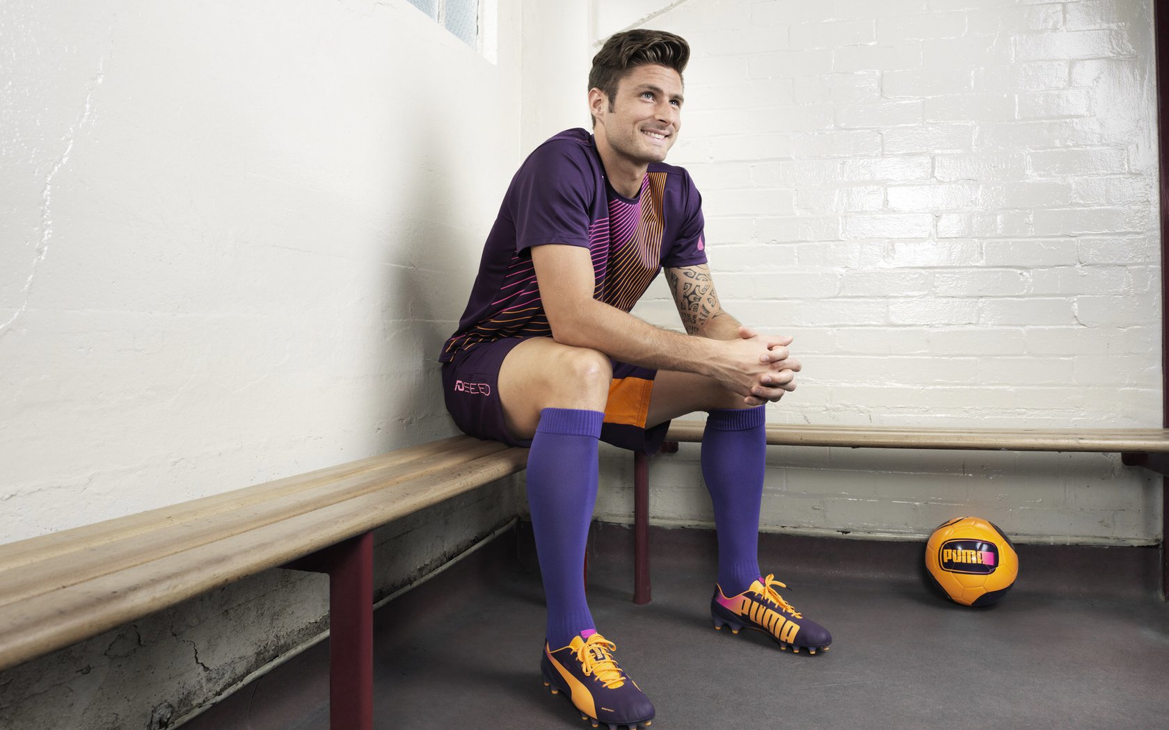 曼城压哨绝杀南非，迪马利亚闪耀全场贡献制胜表现